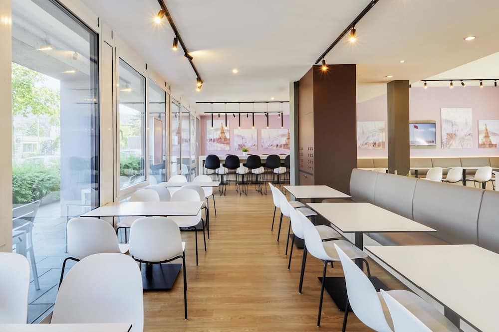 B&B Hotel Heidelberg - היידלברג - מסעדה