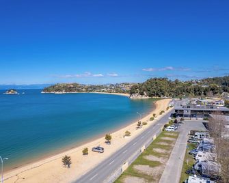 Kaiteriteri Reserve Cabins - Kaiteriteri - Beach