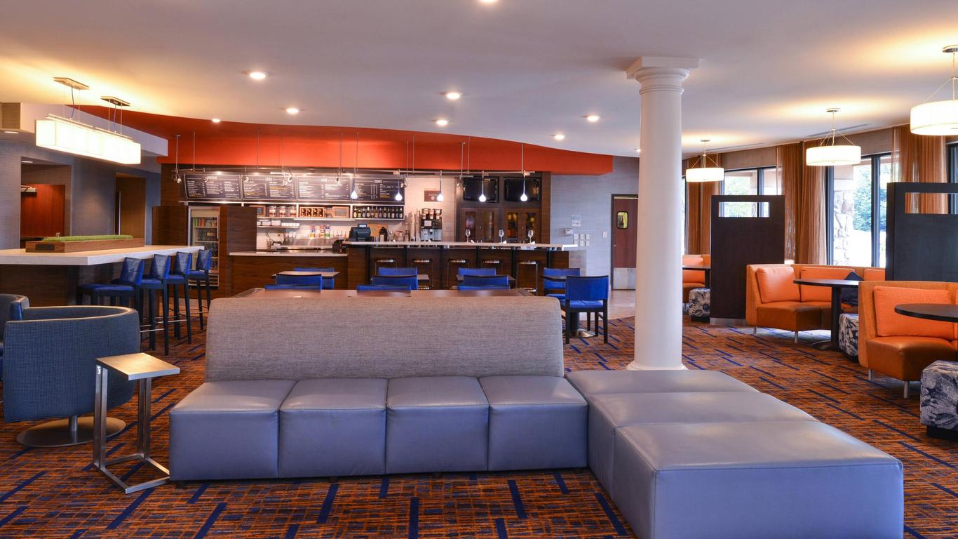 Courtyard by Marriott Pittsburgh Monroeville