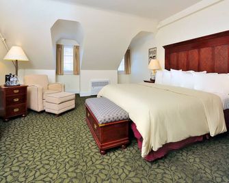 Jailhouse Inn - Newport