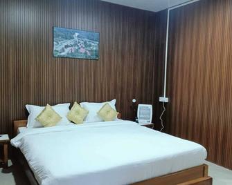 Hq Resort - Zero - Chambre