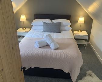 Heatherland Cottage - Portree - Bedroom