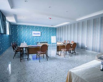 Blooming Suites - Naivasha