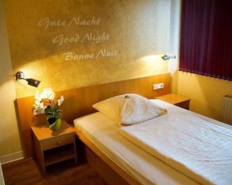 Hotel Alberga - Mettmann - Slaapkamer