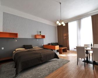 Apartmanovy Dum Centrum - Brünn - Schlafzimmer