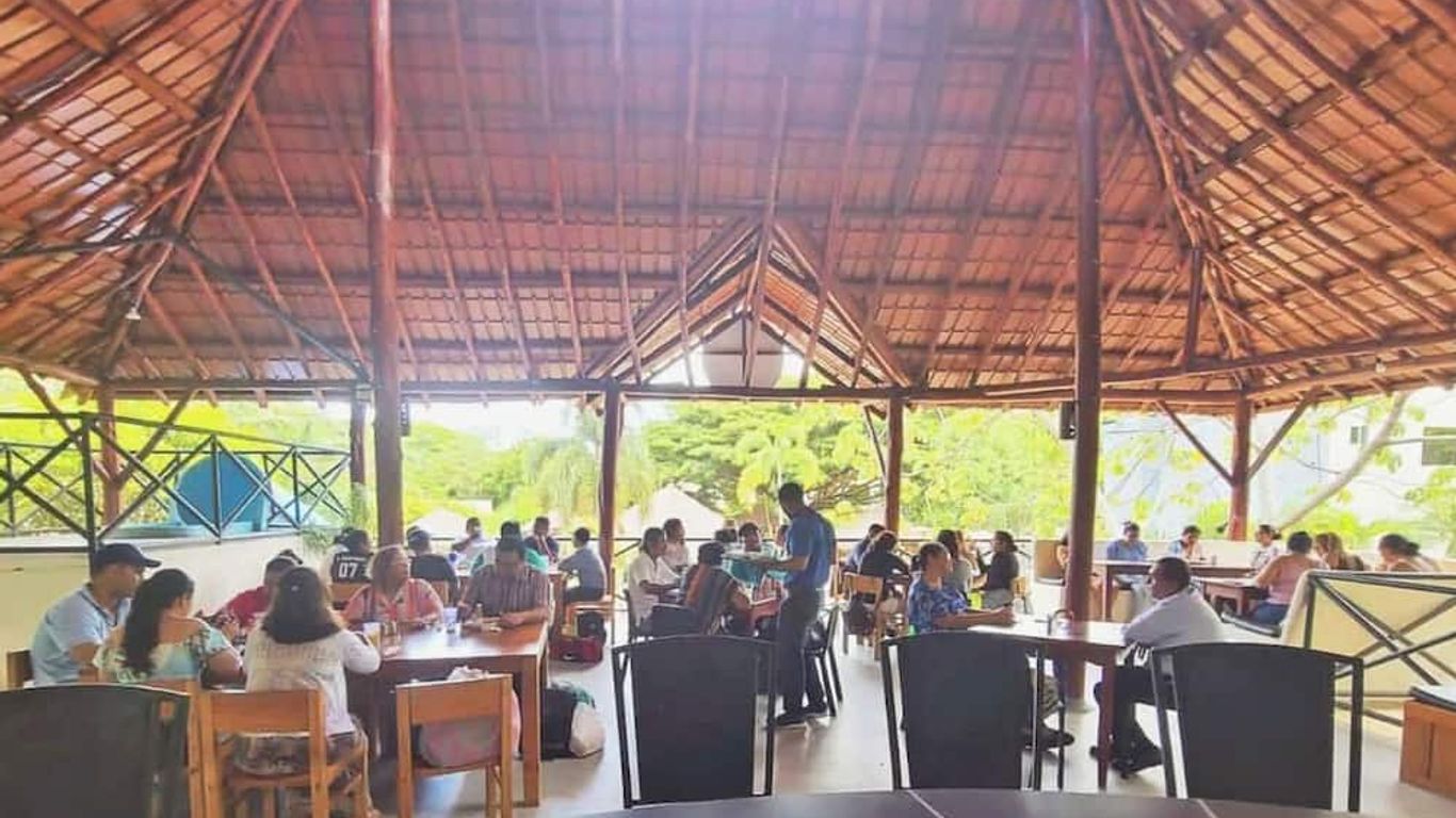 Surf Ranch Hotel & Resort