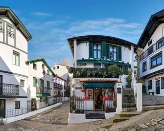 Cómodo y Luminoso a 5 min de la Playa - Getxo - Gebäude