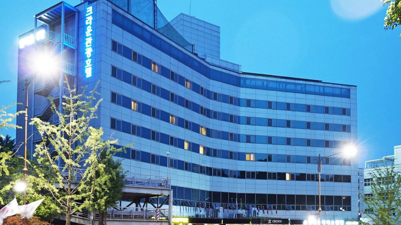 이태원 크라운 호텔