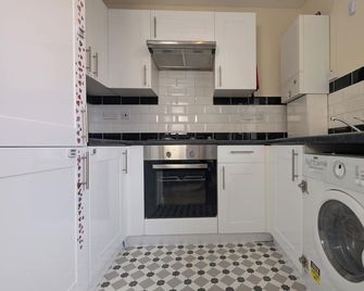 Royal Lodge Maidstone - Maidstone