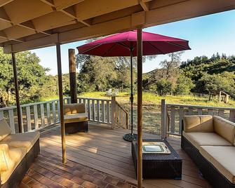 Julian Country Farmhouse On 55 Beautiful Acres - Views-Trails-Pool Table - Julian - Балкон
