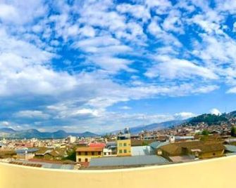 Retamas Hotel 2 - Cajamarca - Balcón