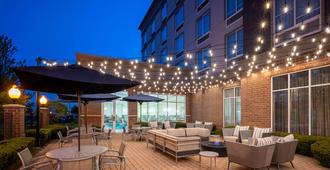 DoubleTree by Hilton Chicago Midway Airport - Chicago