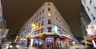 Hotel De La Poste - Paris - Building