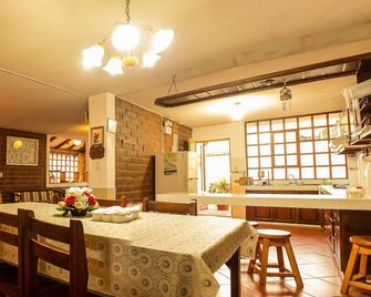 Casa Del Húesped - Otavalo - Dining room