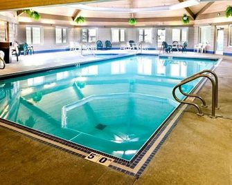 Pine Mountain Resort - Iron Mountain - Piscina