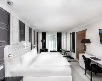 Hotel Linther Hof - Borkheide - Schlafzimmer