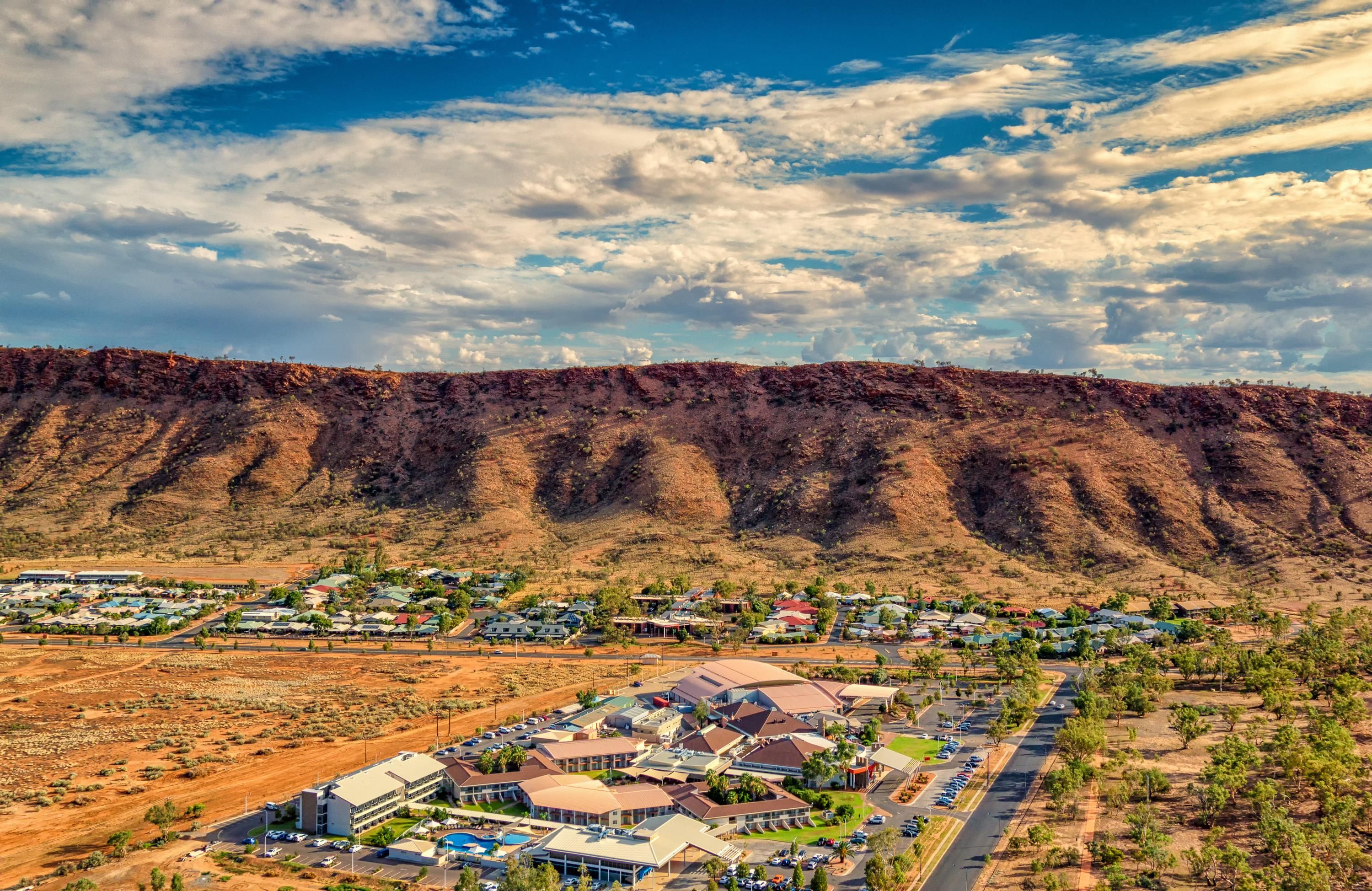Crowne Plaza Alice Springs Lasseters By IHG - Alice Springs - Outdoor view