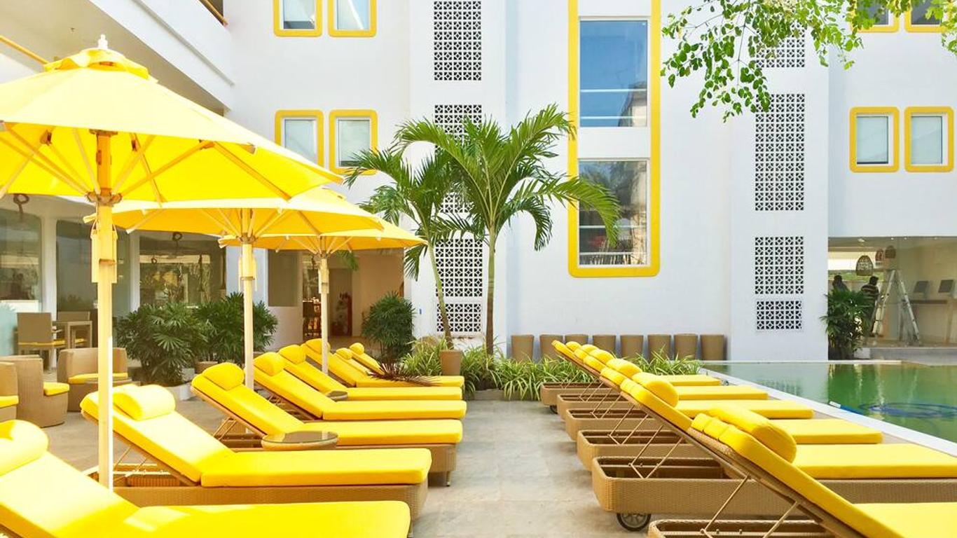 Bloom Hotel - Calangute