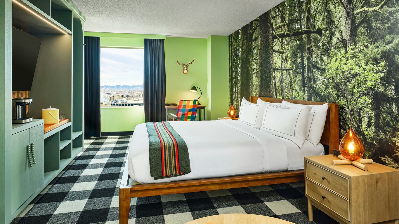 the Curtis Denver - a DoubleTree by Hilton Hotel