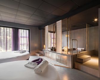 Shangshanju Yangxin Chanjing Hotel - Leshan - Спальня