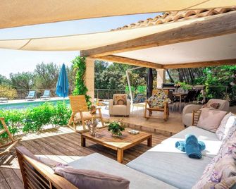 Villa - Saint-Marc-Jaumegarde - Patio
