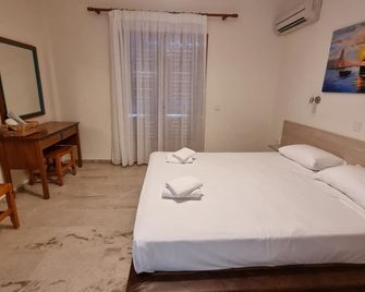 Tolo Blue Bay - Tolo - Habitación