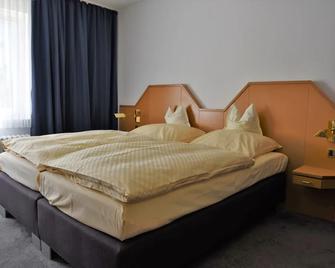 Parkhotel Goldlinde - Hehlen - Ložnice