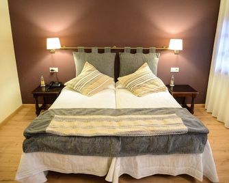 Hotel Cardenal Ram - Morella - Slaapkamer
