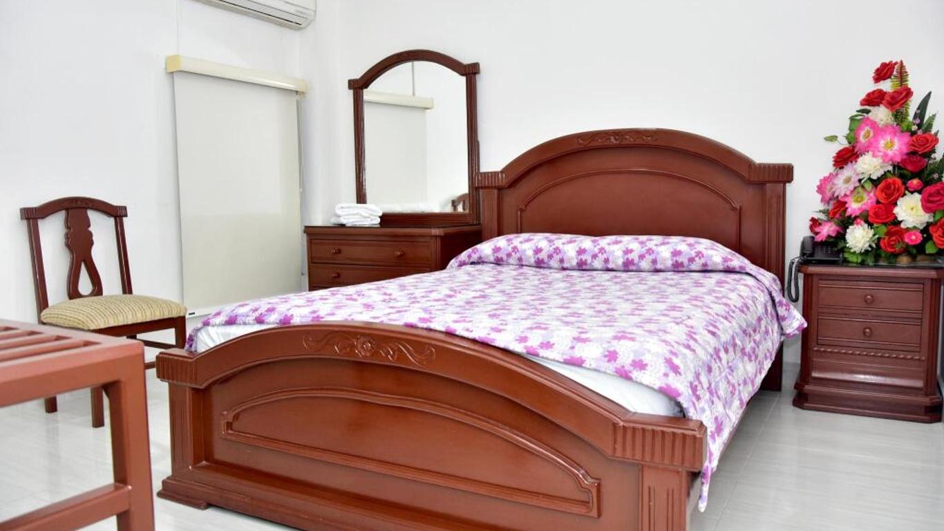 Hotel Exelsior