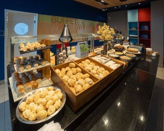 ibis budget Fortaleza Praia de Iracema - 福塔萊薩 - 自助餐