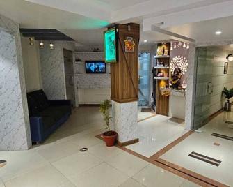 Hotel Vrundavan - Gandhinagar - Recepción