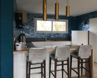 Villa with heated indoor pool - Barneville-Carteret - Dining room