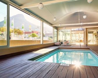 First Group Mount Sierra - Cape Town - Pool