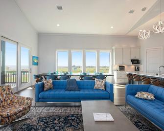 Brand-new beach house with on-site pool, gulf views, and private beach access - Gilchrist - Living room