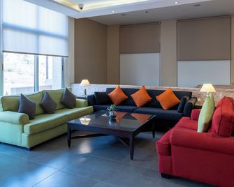 Petra Guest House Hotel - Wadi Musa - Lounge