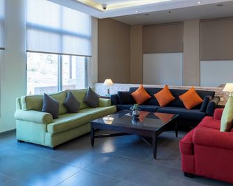 Petra Guest House Hotel - Wadi Musa - Lounge