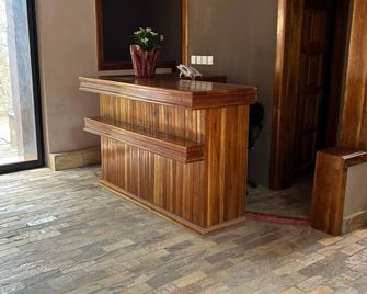 Hotel Hibiscus - Bujumbura - Front desk