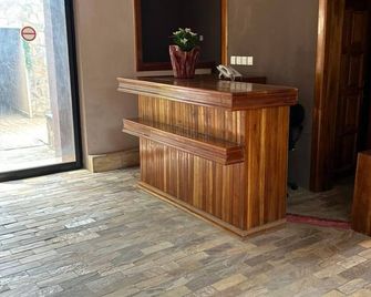 Hotel Hibiscus - Buyumbura - Recepción