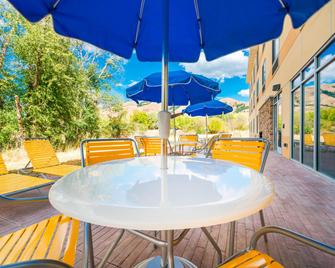 Fairfield Inn by Marriott Afton Star Valley - Afton - Patio