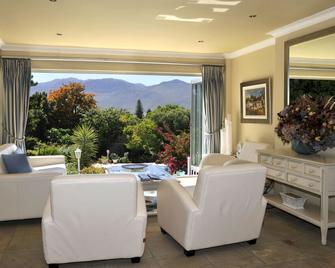 Alba House Guest House - Paarl - Olohuone