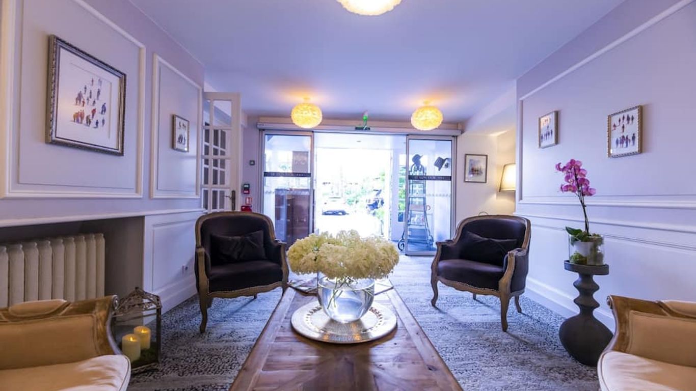 Hotel Le Lion D'Or et Restaurant La Table Du Lion