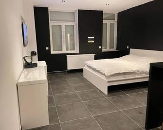 Room of Tournai 2 - Tournai - Chambre