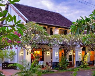 Residence Bassac - Champasak - Edificio