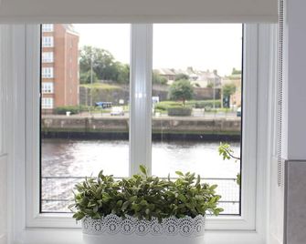 Riverside Apartment - Ayr - Outdoors view