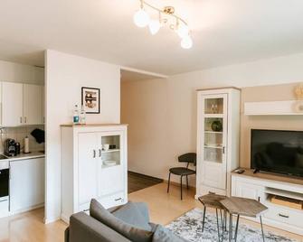 Staylight Cozy Appartement, ruhig und citynah gelegen, Netflix, Premium Ausstattung - Celle - Pokój dzienny