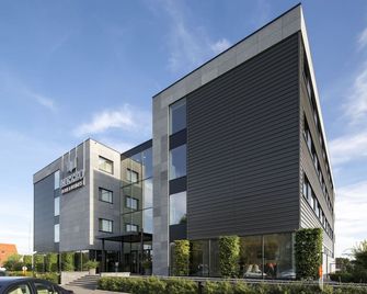 Mezzo Hotel & Business - Beringen - Gebouw