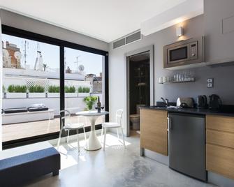 Kare No Apartments by Sitges Group - Sitges - Kitchen