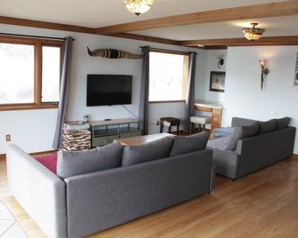 Kisercreek farmhouse - Cedaredge - Sala de estar