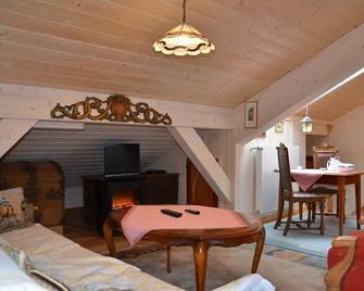 Ferienwohnungen Eisele - Bad Feilnbach - Wohnzimmer