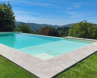 Nature in its purest state - Vila Verde - Zwembad